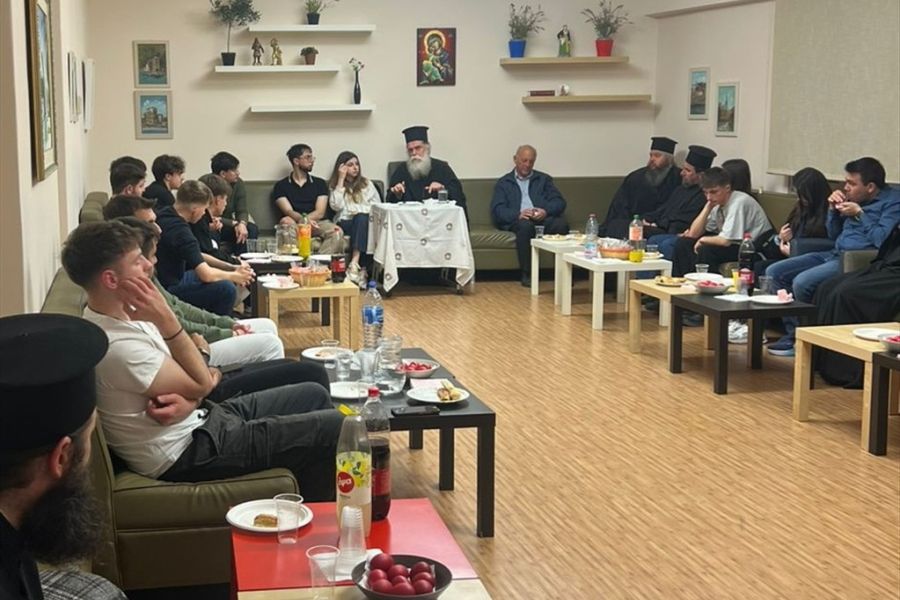 Πασχάλια συνάντηση Μητροπολίτου Άρτης με Φοιτητές